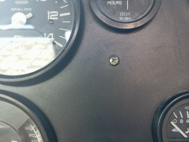 Жовтий Нью Холланд 8030, об'ємом двигуна 6 л та пробігом 10 тис. км за 22000 $, фото 6 на Automoto.ua