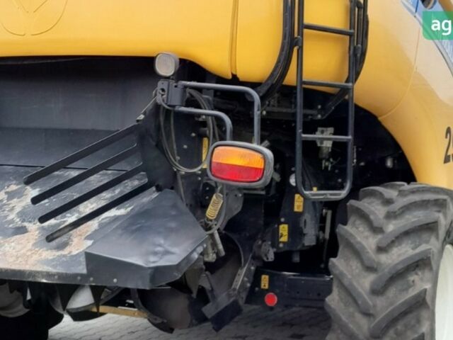 Нью Холланд ЦР 2013 в Луцке на Automoto.ua Нью Холланд ЦР, объемом двигателя 0 л и пробегом 0 тыс. км за 135000 $, фото 4 на Automoto.ua