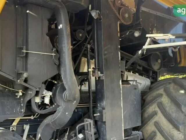 Нью Холланд ЦР, объемом двигателя 0 л и пробегом 0 тыс. км за 143711 $, фото 4 на Automoto.ua