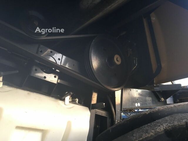 Желтый Нью Холланд ЦР, объемом двигателя 0 л и пробегом 0 тыс. км за 194343 $, фото 13 на Automoto.ua