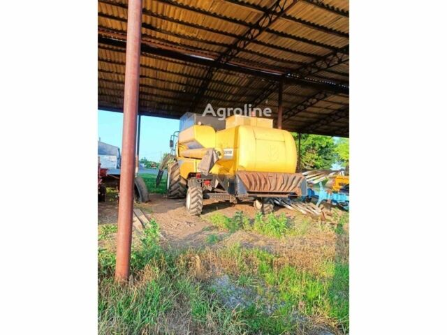 Желтый Нью Холланд ЦСКС, объемом двигателя 0 л и пробегом 0 тыс. км за 57832 $, фото 4 на Automoto.ua