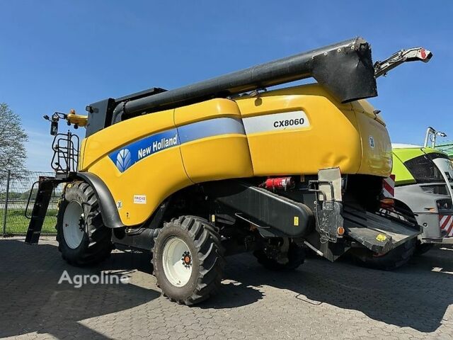 Нью Холланд CX 8060 2008 в Полтаве на Automoto.ua Нью Холланд CX 8060, объемом двигателя 0 л и пробегом 0 тыс. км за 98641 $, фото 3 на Automoto.ua