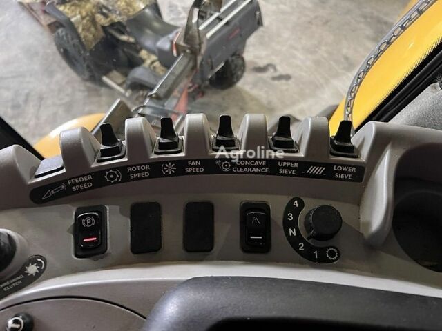 Нью Холланд CX 8060 2008 в Полтаве на Automoto.ua Нью Холланд CX 8060, объемом двигателя 0 л и пробегом 0 тыс. км за 98641 $, фото 18 на Automoto.ua