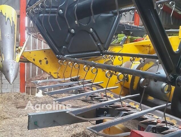 Нью Холланд CX 8060 2008 в Полтаве на Automoto.ua Нью Холланд CX 8060, объемом двигателя 0 л и пробегом 0 тыс. км за 98641 $, фото 22 на Automoto.ua