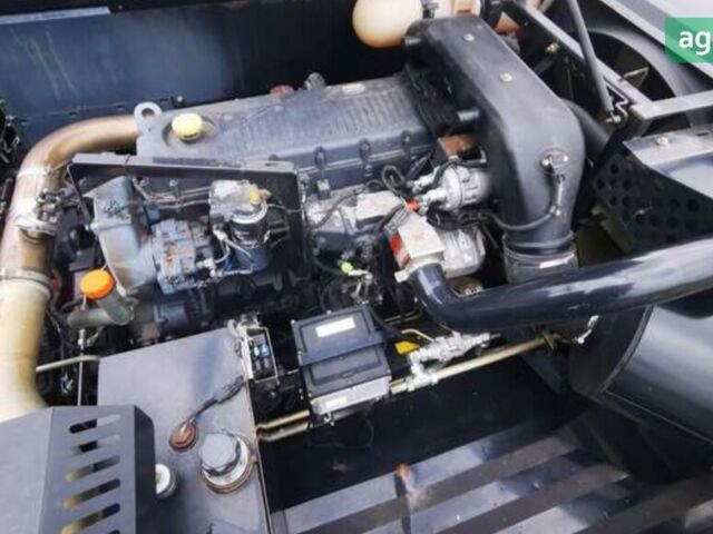 Нью Холланд CX 8080 2012 в Белой Церкве на Automoto.ua Нью Холланд CX 8080, объемом двигателя 0 л и пробегом 0 тыс. км за 134153 $, фото 10 на Automoto.ua