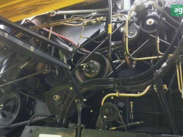 Нью Холланд CX 8080 2012 в Белой Церкве на Automoto.ua Нью Холланд CX 8080, объемом двигателя 0 л и пробегом 0 тыс. км за 134153 $, фото 9 на Automoto.ua