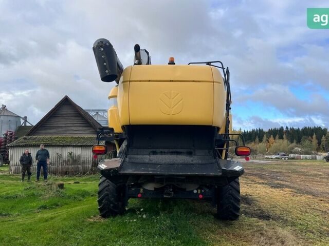 Нью Холланд CX 8080 2012 в Белой Церкве на Automoto.ua Нью Холланд CX 8080, объемом двигателя 0 л и пробегом 0 тыс. км за 134153 $, фото 15 на Automoto.ua