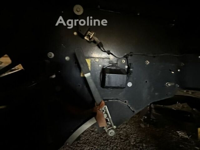 Нью Холланд CX 8080, объемом двигателя 0 л и пробегом 0 тыс. км за 267492 $, фото 4 на Automoto.ua