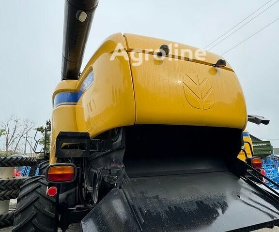 Нью Холланд CX 8080, объемом двигателя 0 л и пробегом 0 тыс. км за 197711 $, фото 2 на Automoto.ua