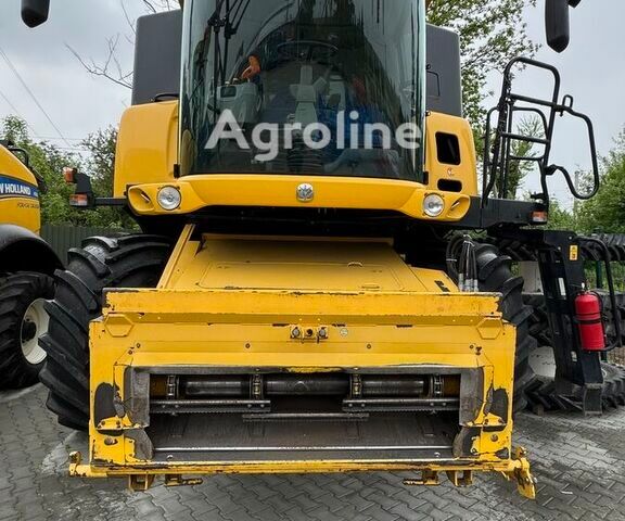 Нью Холланд CX 8080, объемом двигателя 0 л и пробегом 0 тыс. км за 197711 $, фото 6 на Automoto.ua