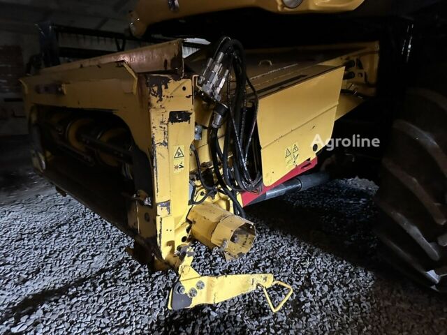 Нью Холланд CX 8080, объемом двигателя 0 л и пробегом 0 тыс. км за 267492 $, фото 11 на Automoto.ua