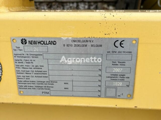 Желтый Нью Холланд CX860, объемом двигателя 0 л и пробегом 0 тыс. км за 46333 $, фото 5 на Automoto.ua
