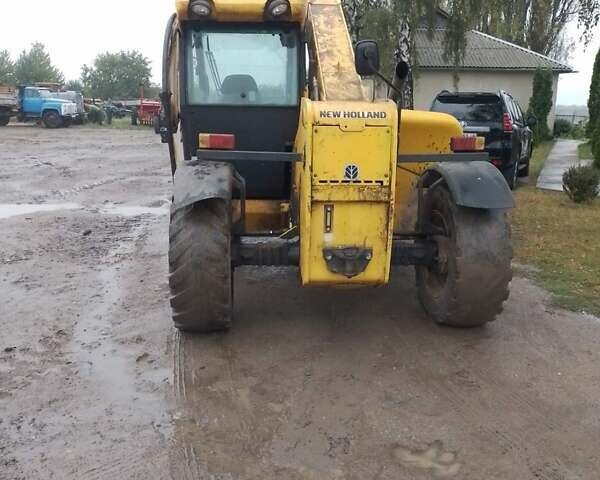 Жовтий Нью Холланд ЛБ, об'ємом двигуна 4.5 л та пробігом 7 тис. км за 21000 $, фото 3 на Automoto.ua