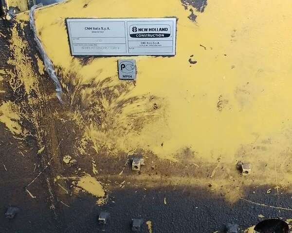Жовтий Нью Холланд ЛБ, об'ємом двигуна 4.5 л та пробігом 7 тис. км за 21000 $, фото 2 на Automoto.ua