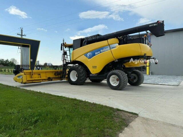 Жовтий Нью Холланд CR 9060, об'ємом двигуна 0 л та пробігом 0 тис. км за 68799 $, фото 4 на Automoto.ua