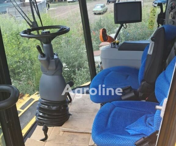 Нью Холланд CR 9080, объемом двигателя 0 л и пробегом 0 тыс. км за 100401 $, фото 2 на Automoto.ua