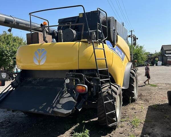 Жовтий Нью Холланд CR 9080, об'ємом двигуна 0 л та пробігом 6 тис. км за 80000 $, фото 3 на Automoto.ua