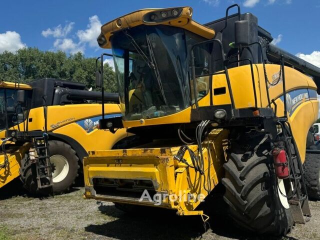 Желтый Нью Холланд CX6090, объемом двигателя 0 л и пробегом 0 тыс. км за 69888 $, фото 1 на Automoto.ua