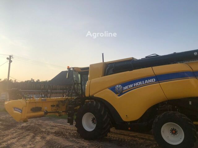 Желтый Нью Холланд CX 8.80, объемом двигателя 0 л и пробегом 0 тыс. км за 341274 $, фото 3 на Automoto.ua