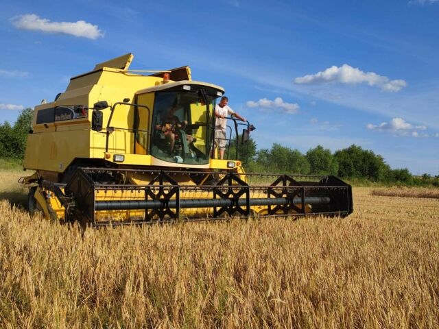 Нью Холланд Другая, объемом двигателя 0 л и пробегом 0 тыс. км за 41000 $, фото 4 на Automoto.ua