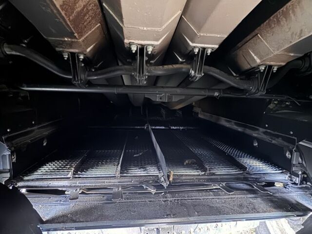 Нью Холланд Другая, объемом двигателя 0 л и пробегом 0 тыс. км за 150000 $, фото 6 на Automoto.ua