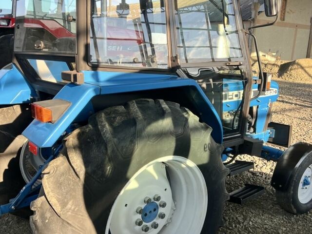 Нью Холланд Другая, объемом двигателя 3.3 л и пробегом 1 тыс. км за 15300 $, фото 4 на Automoto.ua