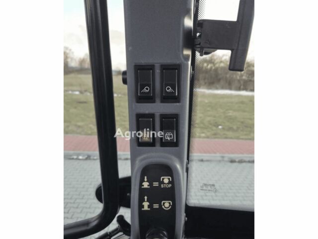 Нью Холланд Другая, объемом двигателя 0 л и пробегом 0 тыс. км за 33844 $, фото 8 на Automoto.ua