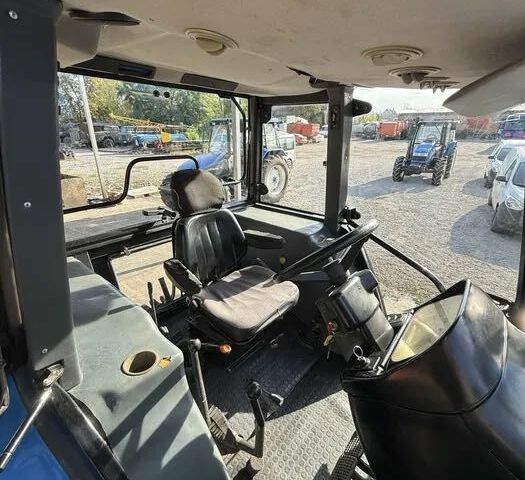 Нью Холланд Другая, объемом двигателя 4 л и пробегом 7 тыс. км за 17500 $, фото 3 на Automoto.ua