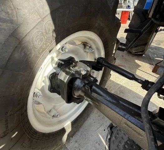 Нью Холланд Другая, объемом двигателя 4 л и пробегом 7 тыс. км за 17500 $, фото 10 на Automoto.ua