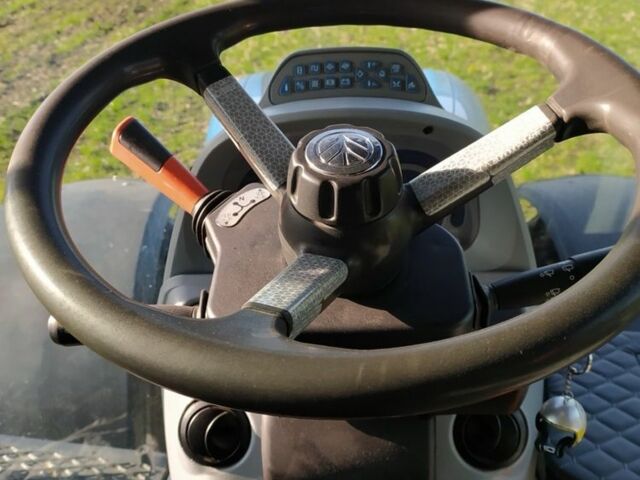 Нью Холланд Другая, об'ємом двигуна 6 л та пробігом 8 тис. км за 70000 $, фото 5 на Automoto.ua