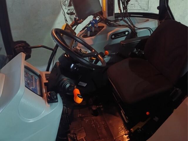 Нью Холланд Другая, объемом двигателя 4.4 л и пробегом 3 тыс. км за 32500 $, фото 5 на Automoto.ua