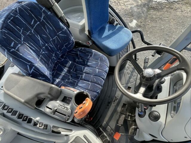 Нью Холланд Другая, об'ємом двигуна 6.78 л та пробігом 6 тис. км за 90000 $, фото 3 на Automoto.ua