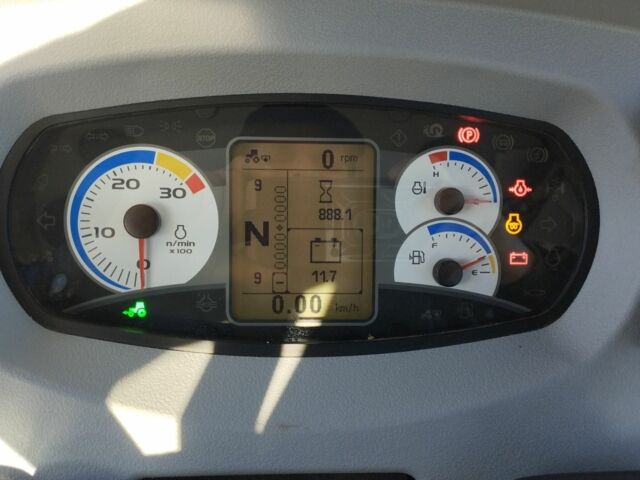 Нью Холланд Другая, об'ємом двигуна 3.9 л та пробігом 888 тис. км за 48000 $, фото 5 на Automoto.ua