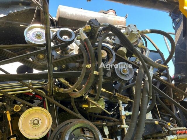 Нью Холланд Другая 2011 в Хмельницком на Automoto.ua Нью Холланд Другая, объемом двигателя 0 л и пробегом 0 тыс. км за 104247 $, фото 10 на Automoto.ua