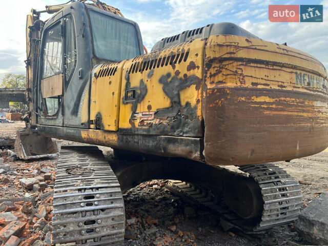 Нью Холланд E 215B 2008 в Днепре (Днепропетровске) на Automoto.ua Нью Холланд E 215B, объемом двигателя 0 л и пробегом 0 тыс. км за 19000 $, фото 2 на Automoto.ua