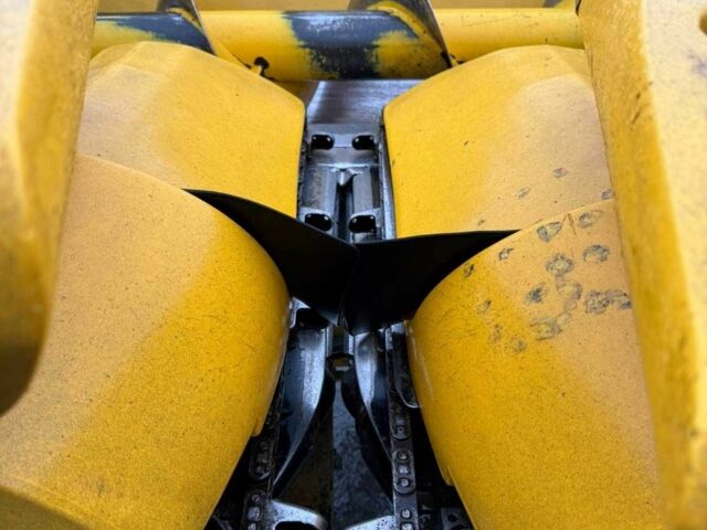 Желтый Нью Холланд MR870N, объемом двигателя 0 л и пробегом 0 тыс. км за 10500 $, фото 11 на Automoto.ua