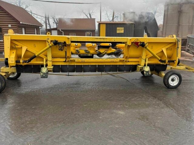 Желтый Нью Холланд MR870N, объемом двигателя 0 л и пробегом 0 тыс. км за 10500 $, фото 4 на Automoto.ua