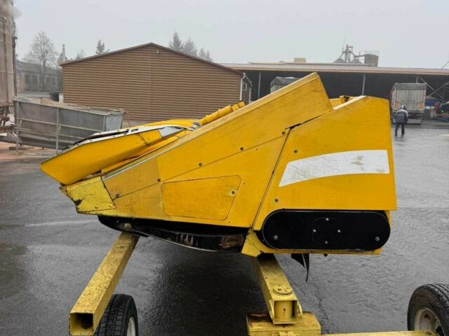 Желтый Нью Холланд MR870N, объемом двигателя 0 л и пробегом 0 тыс. км за 10500 $, фото 3 на Automoto.ua