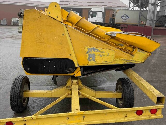 Желтый Нью Холланд MR870N, объемом двигателя 0 л и пробегом 0 тыс. км за 10500 $, фото 1 на Automoto.ua