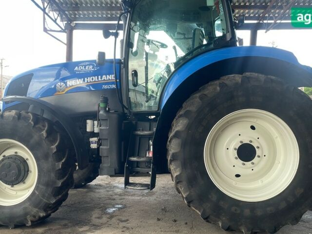 Нью Холланд T6090, объемом двигателя 6.73 л и пробегом 0 тыс. км за 76735 $, фото 2 на Automoto.ua