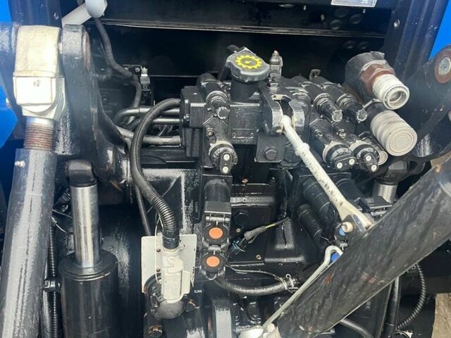 Синий Нью Холланд T7060, объемом двигателя 0 л и пробегом 0 тыс. км за 75450 $, фото 9 на Automoto.ua