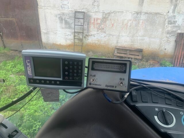 Синій Нью Холланд T8040, об'ємом двигуна 0 л та пробігом 10 тис. км за 70000 $, фото 7 на Automoto.ua