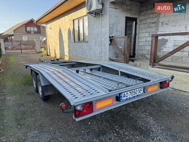 Сірий Ніевіадов BR2, об'ємом двигуна 0 л та пробігом 20 тис. км за 4200 $, фото 1 на Automoto.ua