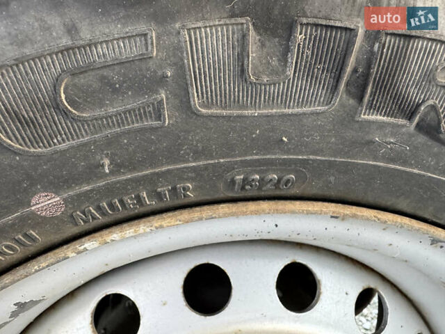 Сірий Ніевіадов BR2, об'ємом двигуна 0 л та пробігом 20 тис. км за 4200 $, фото 5 на Automoto.ua