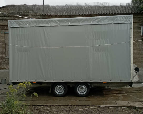 Серый Ниевиадов BR2, объемом двигателя 0 л и пробегом 0 тыс. км за 7000 $, фото 6 на Automoto.ua