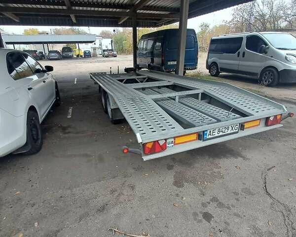 Серый Ниевиадов BR2, объемом двигателя 0 л и пробегом 4 тыс. км за 4100 $, фото 4 на Automoto.ua