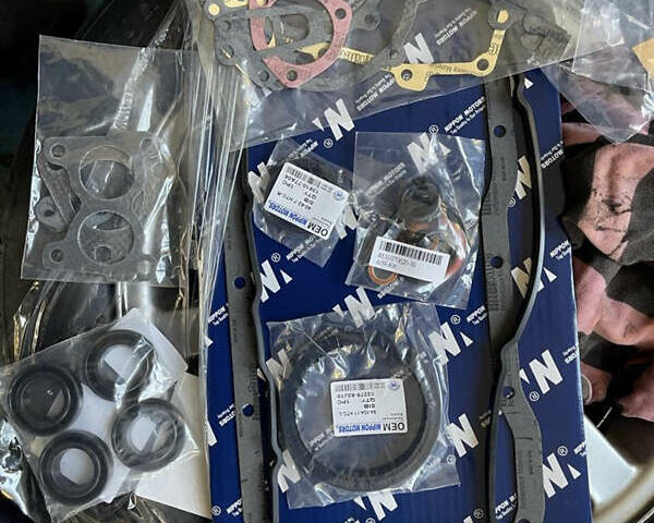 Черный Ниссан 100НХ, объемом двигателя 1.6 л и пробегом 300 тыс. км за 2500 $, фото 3 на Automoto.ua