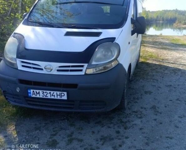 Белый Ниссан 110, объемом двигателя 1.9 л и пробегом 360 тыс. км за 5000 $, фото 4 на Automoto.ua