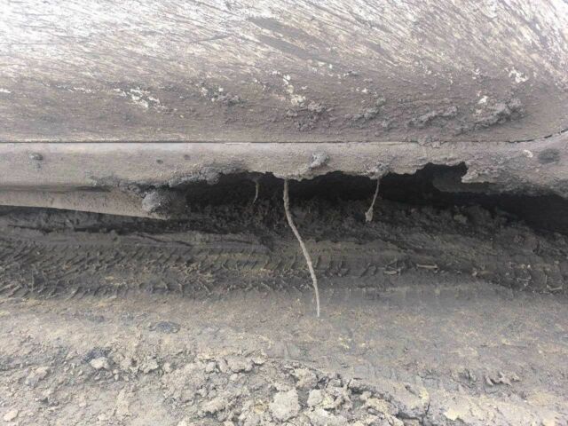 Белый Ниссан 110, объемом двигателя 3 л и пробегом 3 тыс. км за 2063 $, фото 7 на Automoto.ua