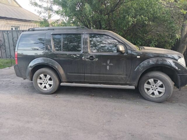 Черный Ниссан 110, объемом двигателя 0 л и пробегом 220 тыс. км за 4900 $, фото 1 на Automoto.ua